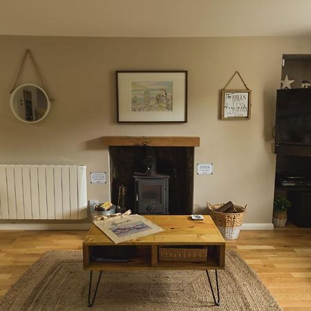 Crossroads Cottage Дръмнадрочит Екстериор снимка