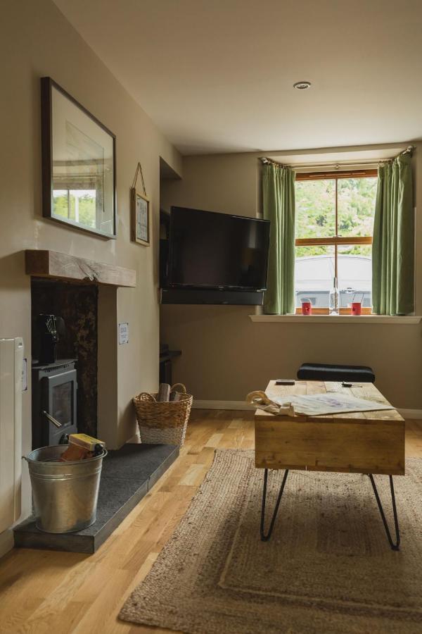 Crossroads Cottage Дръмнадрочит Екстериор снимка