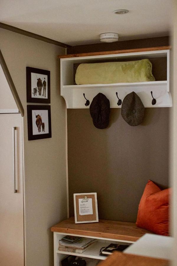 Crossroads Cottage Дръмнадрочит Екстериор снимка